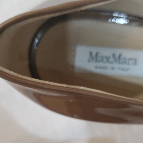 MaxMara Brown High-Heeled Pumps with a shiny Finish - Picture 9 of 16